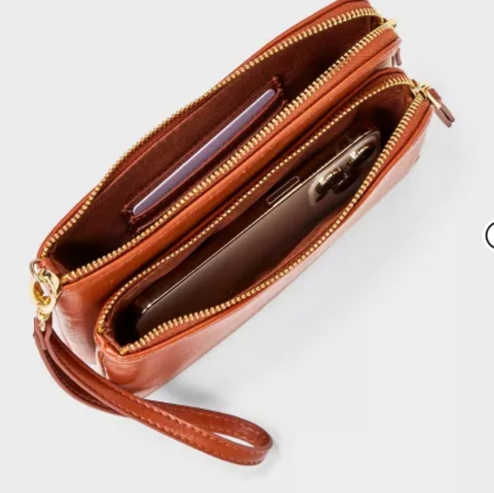 Universal Thread Wristlet! - Picture 3 of 5